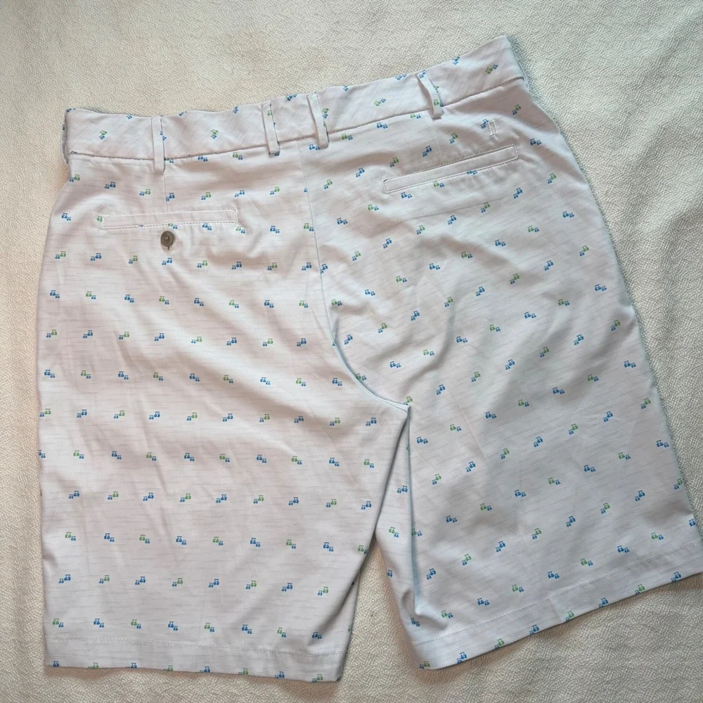 Walter Hagen Mens Golf Shorts White Golf Cart Print Summer Performance Size 38